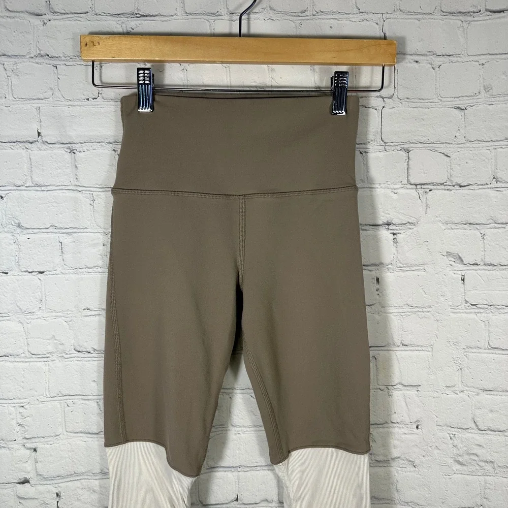 Alo Yoga Goddess Leggings Taupe Brown Ivory Ribbed High Waist XS W5432R